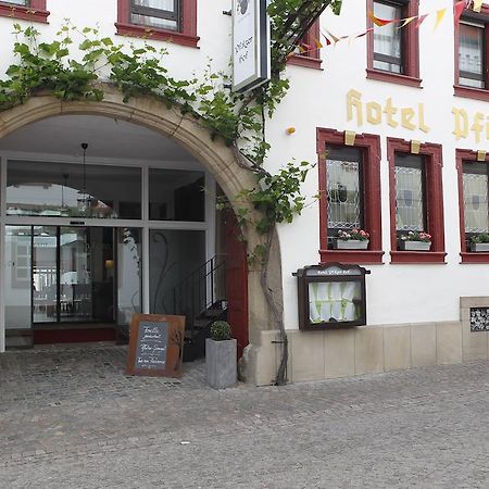 Hotel-Restaurant Pfaelzer Hof Edenkoben Exteriör bild